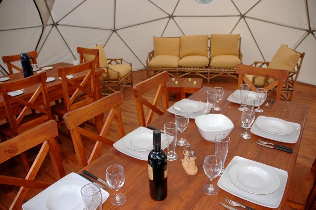 فندق Adventure Domes Glamping Colonia Francisco Perito Moreno المظهر الخارجي الصورة